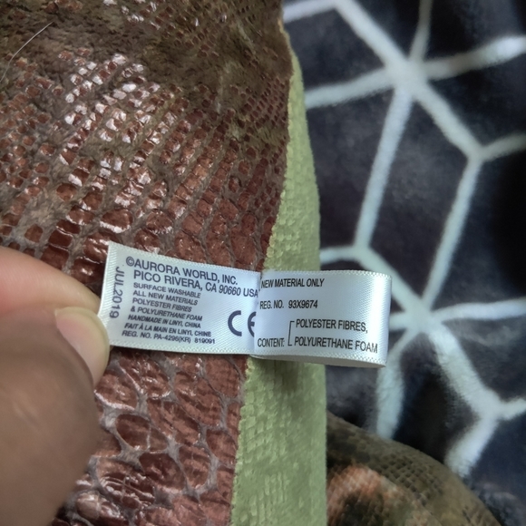 Aurora World Brachiosaurus Dinosaur Giant Plush - Picture 4 of 6